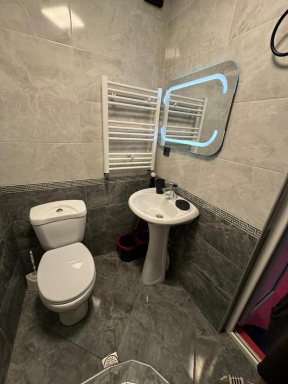 Apartamento Mtx Tiflis Exterior foto
