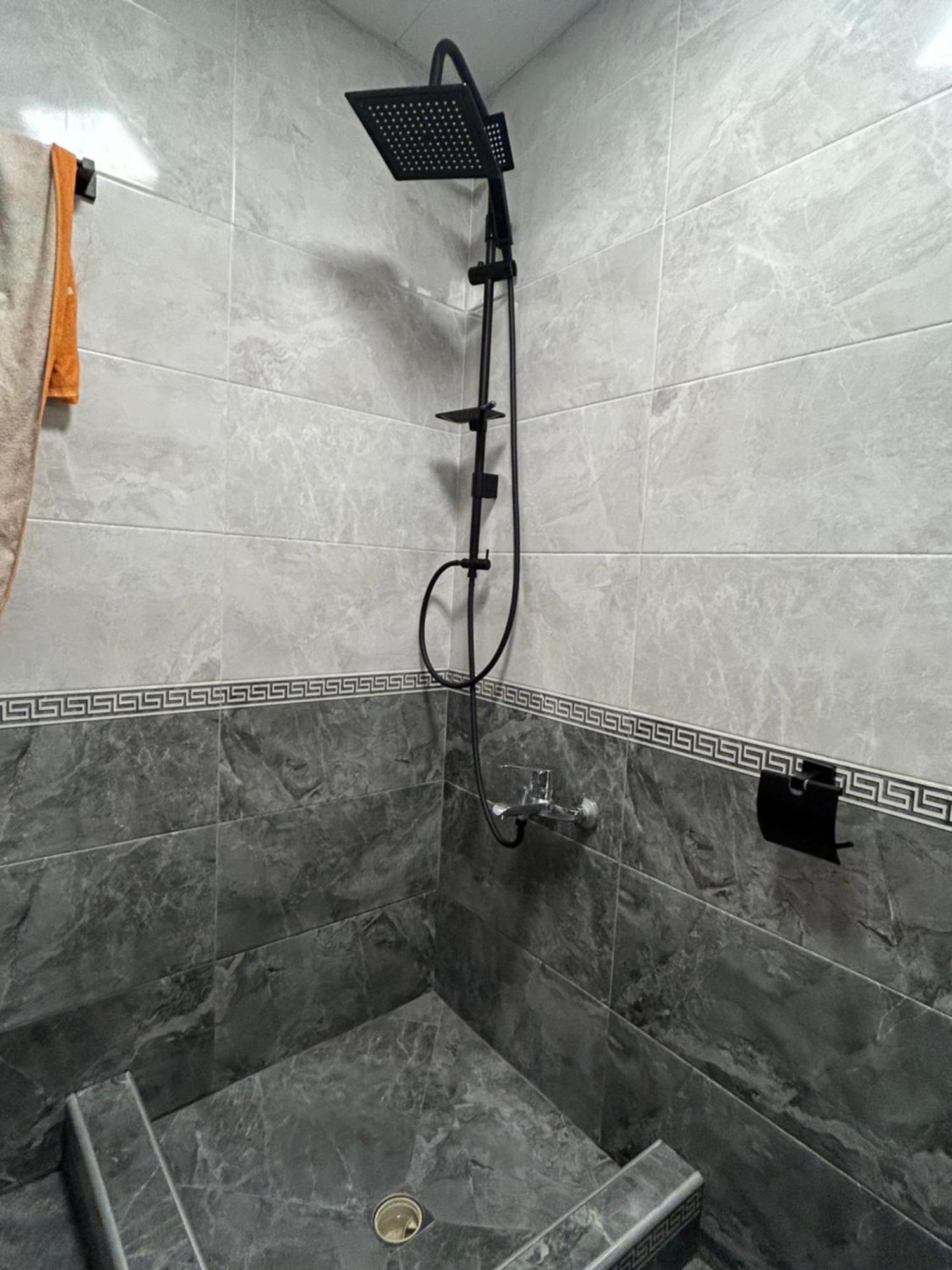 Apartamento Mtx Tiflis Exterior foto